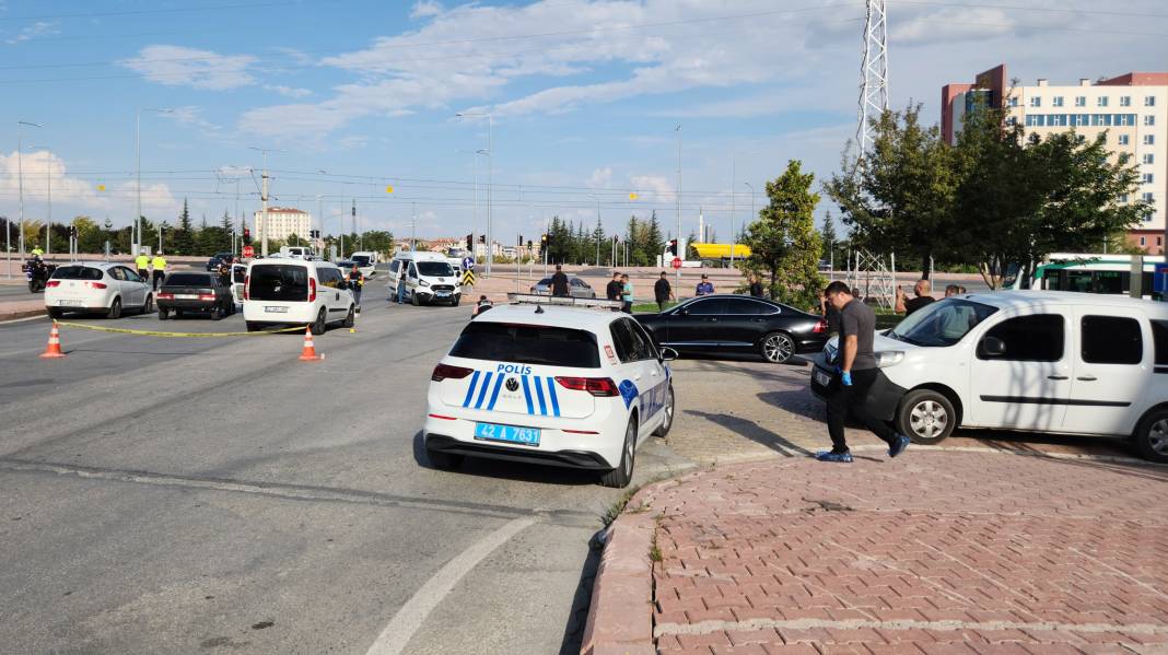 Haber Dairesi ulaştı! İşte Konya’da polislerimize saldırı anı görüntüleri 2